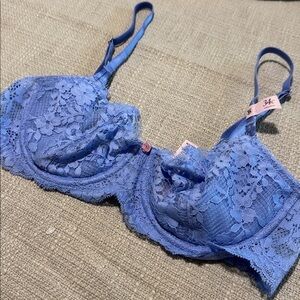 Victoria’s Secret dream angels push-up without the padding bra